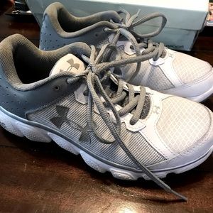 Under Armour Tennis Shoes